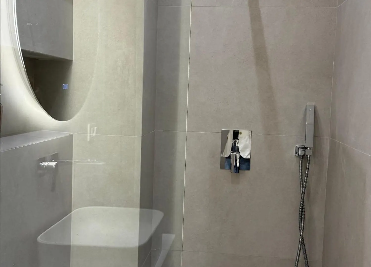 טיראנה Elen Studio Apartment